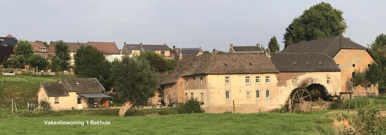 Aan De Watermolen Vakantiewoningen Wijlre Eksteriør billede