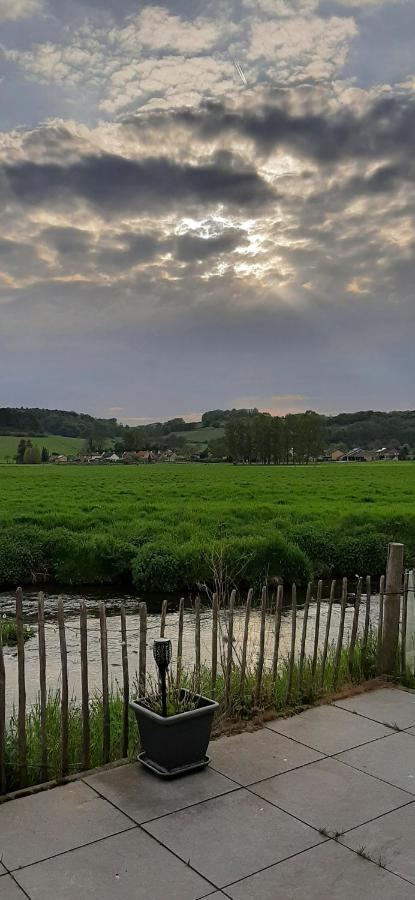 Aan De Watermolen Vakantiewoningen Wijlre Eksteriør billede